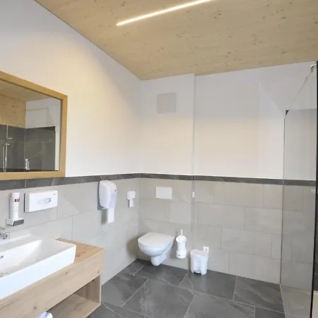 Dorfhotel Engl-grafinger *