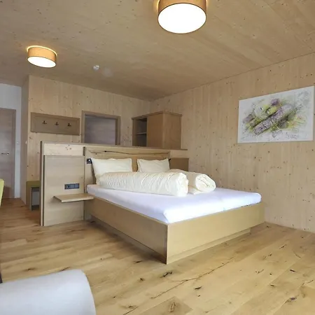Dorfhotel Engl-grafinger Hotel