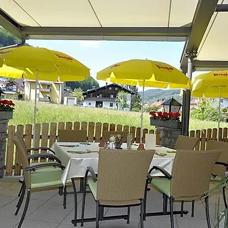 Das Dorfhotel Engl-Grafinger Hotel *