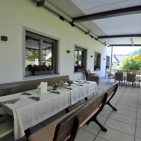 Das Dorfhotel Engl-Grafinger Hotel *