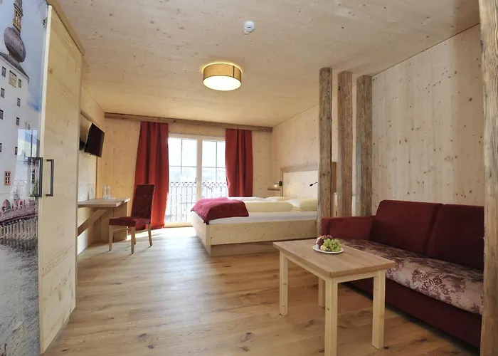 Dorfhotel Engl-grafinger *