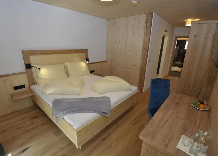 Dorfhotel Engl-grafinger *