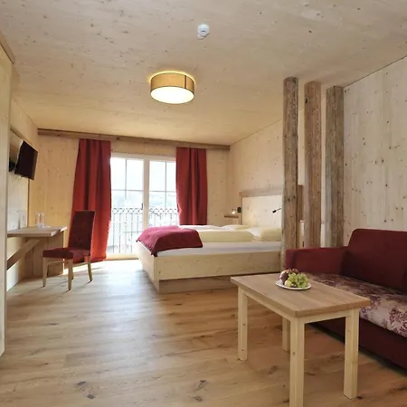 Dorfhotel Engl-grafinger *