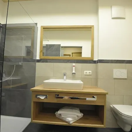 Dorfhotel Engl-grafinger Otel Pinsdorf